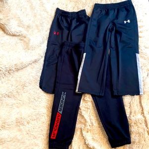 Bundle of 3 Under Armour pants size 5 boys